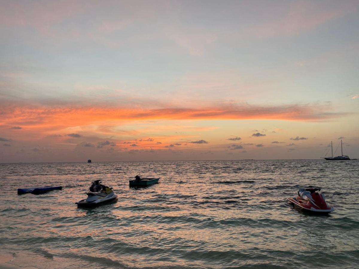 Lagoona Sunset Maafushi Exteriér fotografie